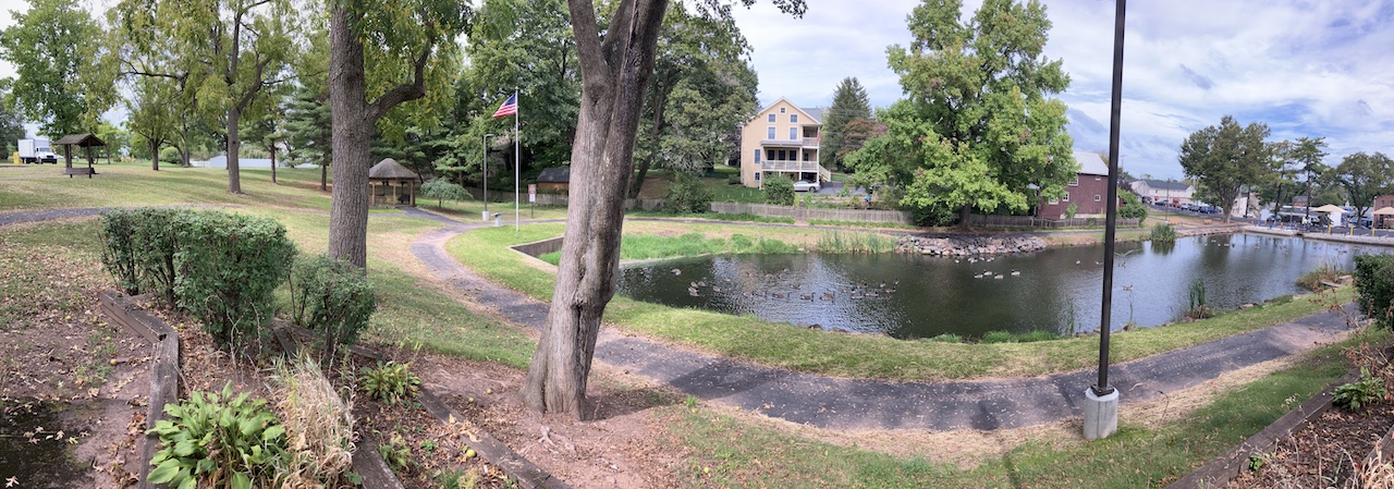 Panorama of Dan Roth Park